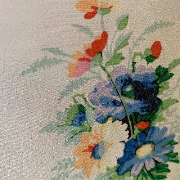 MADEWELL: Silk Shirred-Front Top - Picture 8 of 11